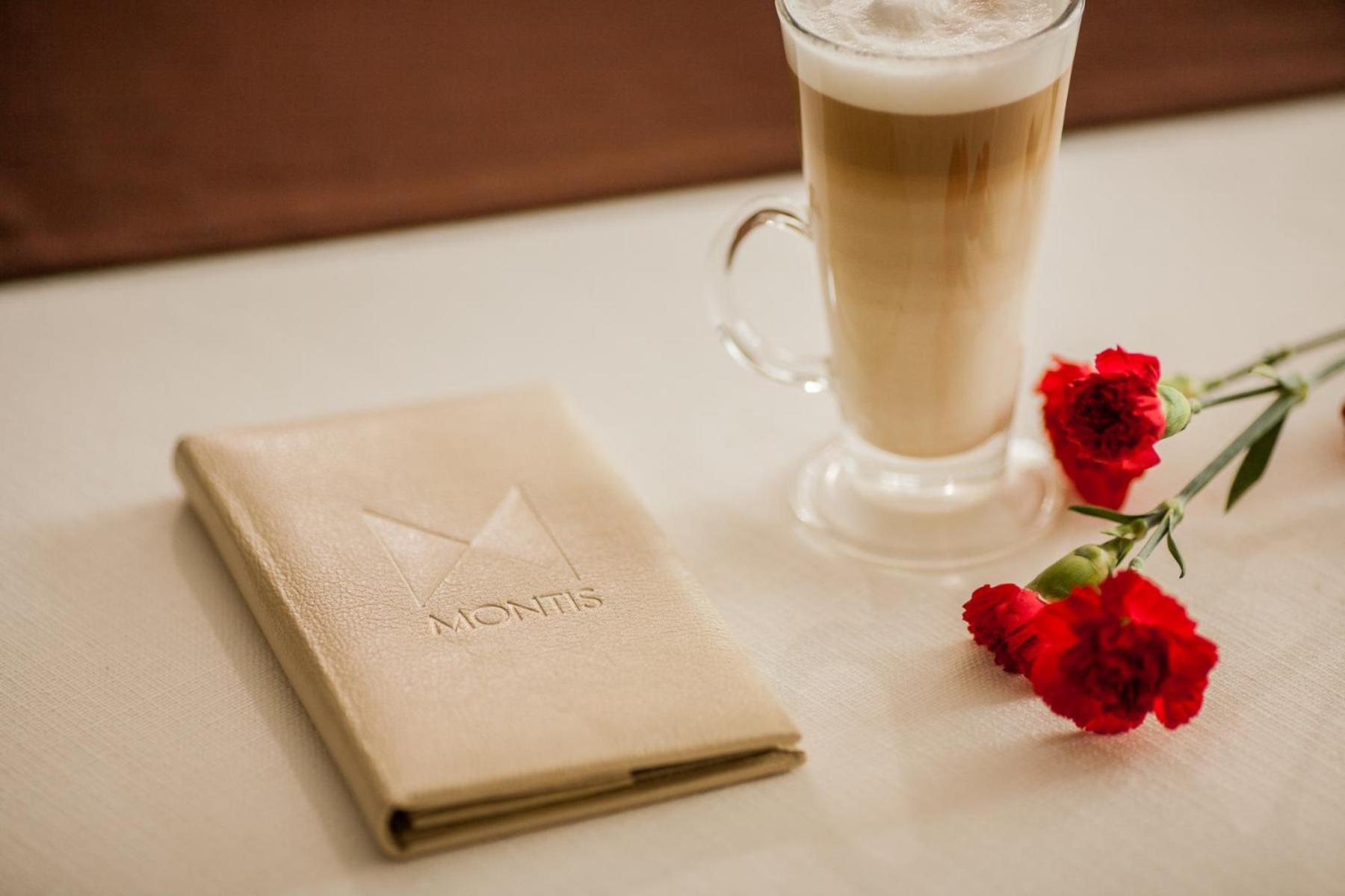 Montis Hotel & Spa Poniatowa Экстерьер фото